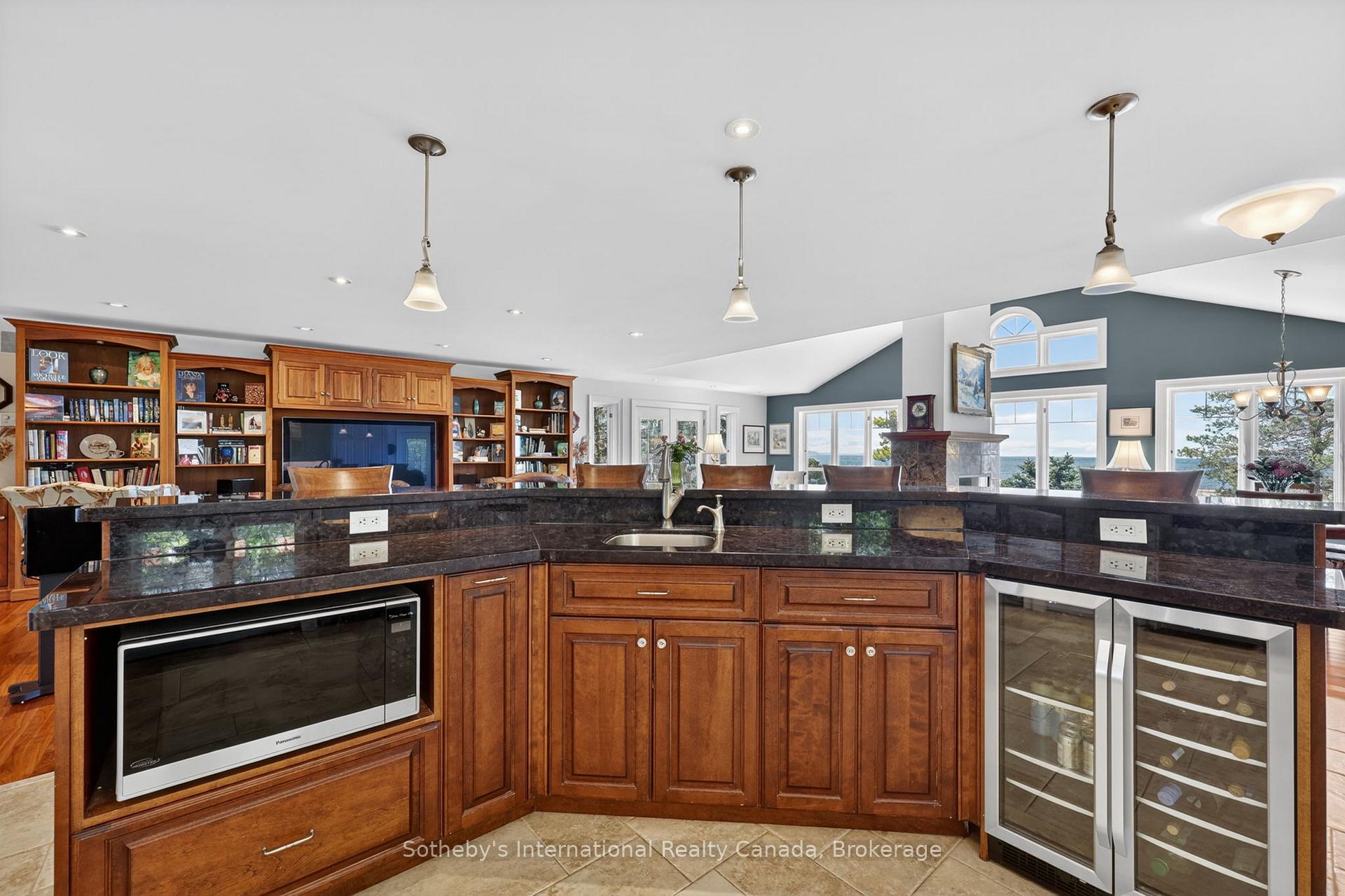 Photo 27 of 1036 River Road E, Wasaga Beach — HOMEH