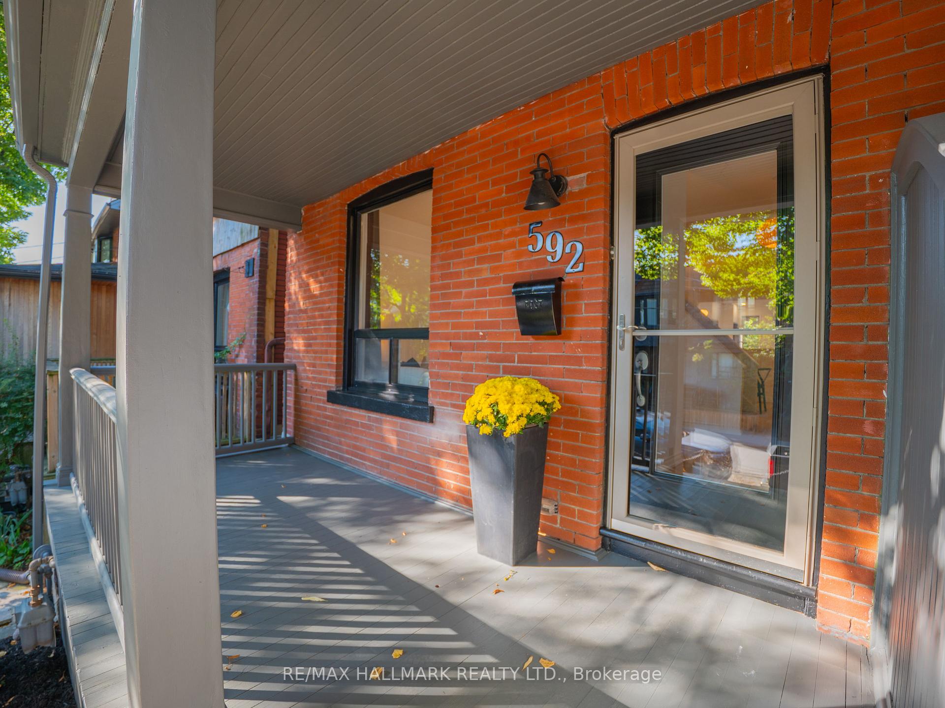 Photo 3 of 592 Logan Avenue, Toronto, North Riverdale — HOMEH
