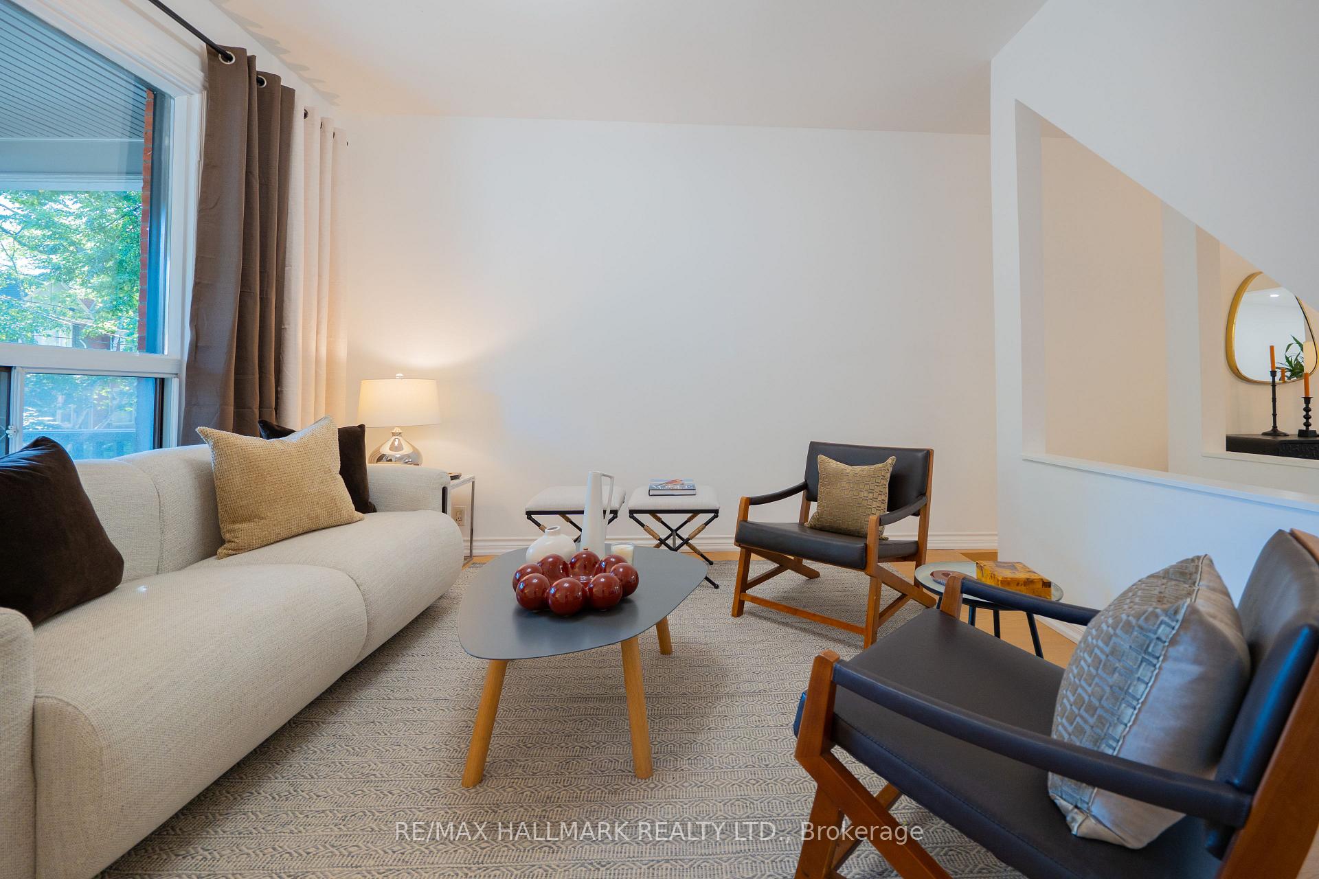 Photo 5 of 592 Logan Avenue, Toronto, North Riverdale — HOMEH