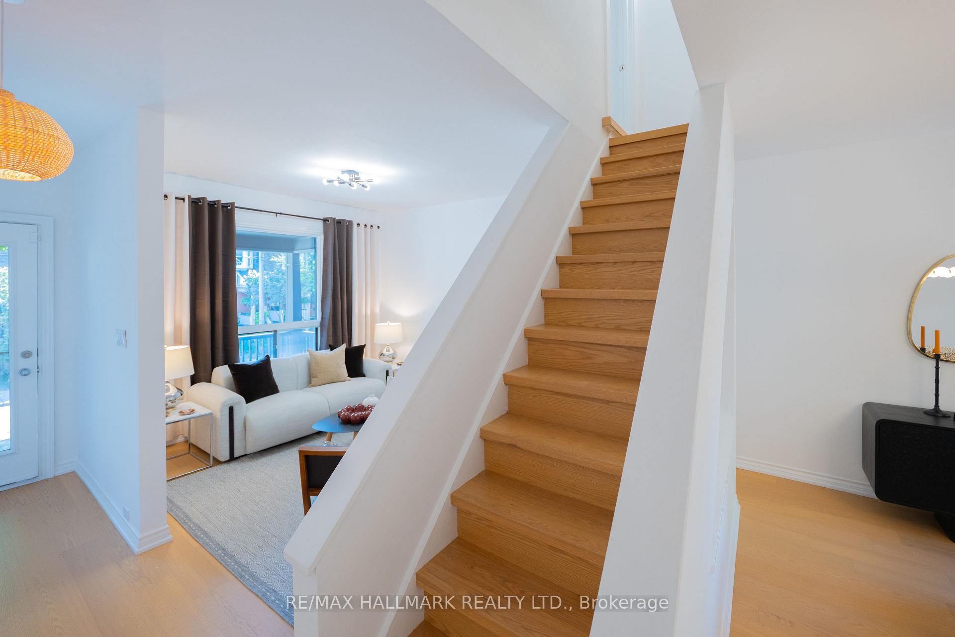 Photo 21 of 592 Logan Avenue, Toronto, North Riverdale — HOMEH