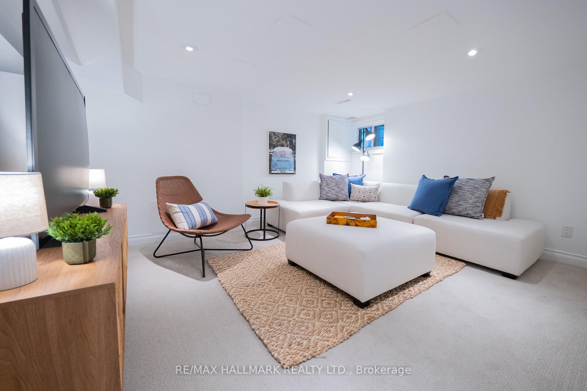 Photo 31 of 592 Logan Avenue, Toronto, North Riverdale — HOMEH