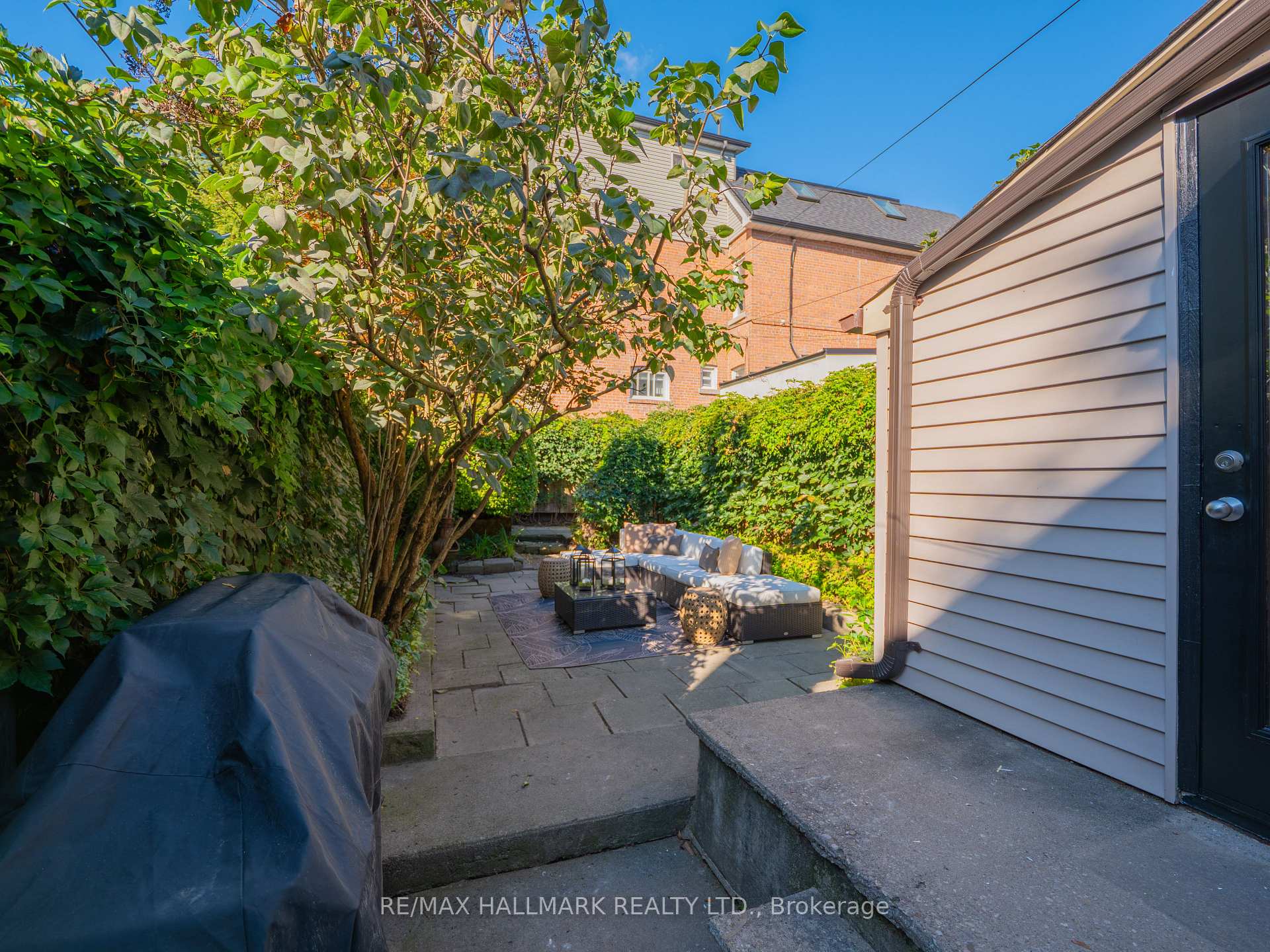 Photo 37 of 592 Logan Avenue, Toronto, North Riverdale — HOMEH