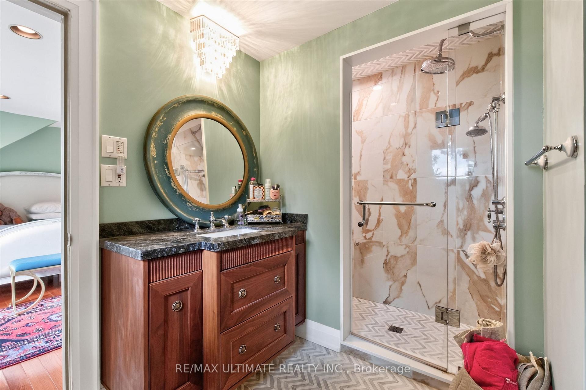 Photo 21 of Unit Upper, 39 Riverside Crescent, Toronto, High Park-Swansea — HOMEH