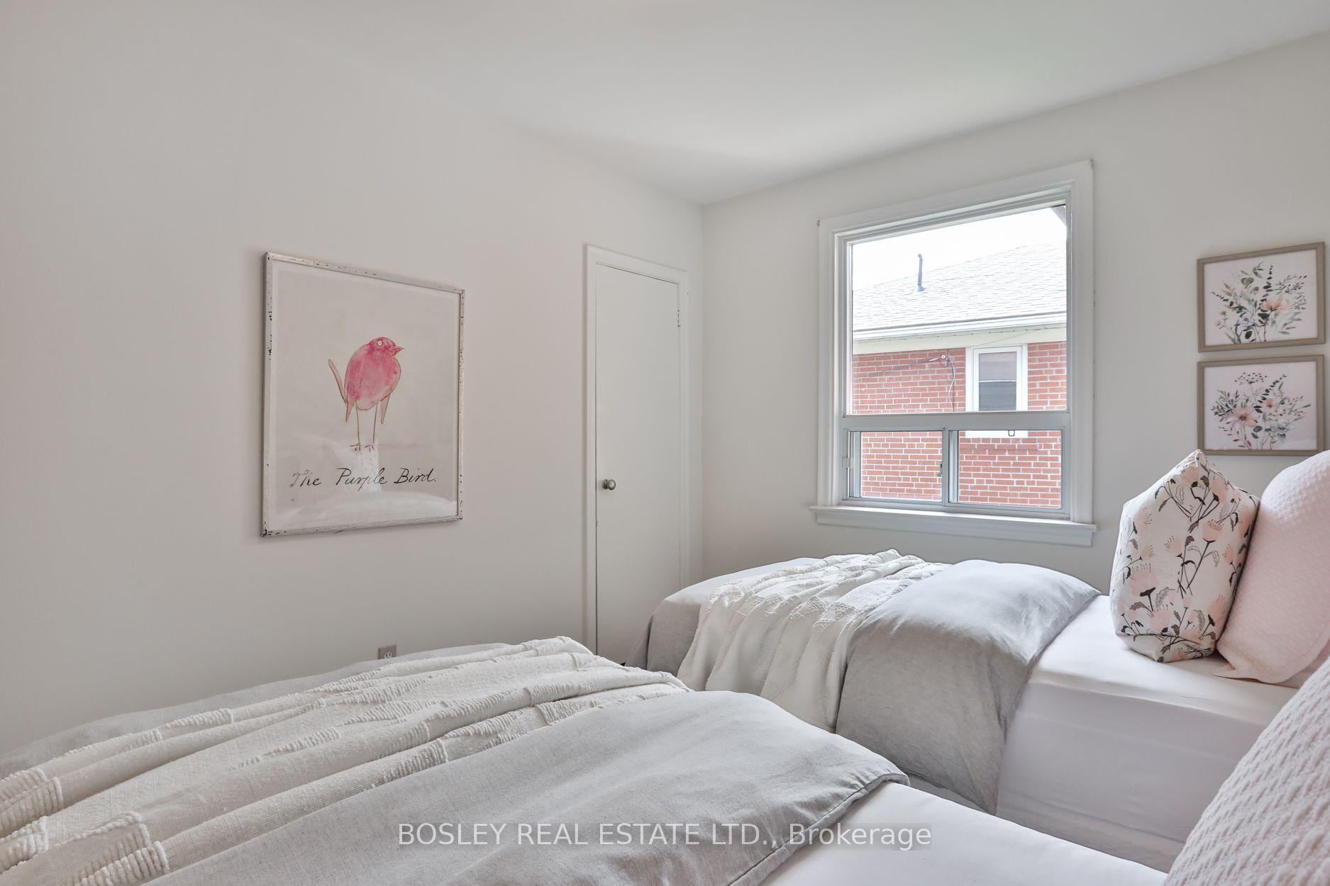Photo 22 of 69 Ravenscrest Drive, Etobicoke, Princess-Rosethorn — HOMEH