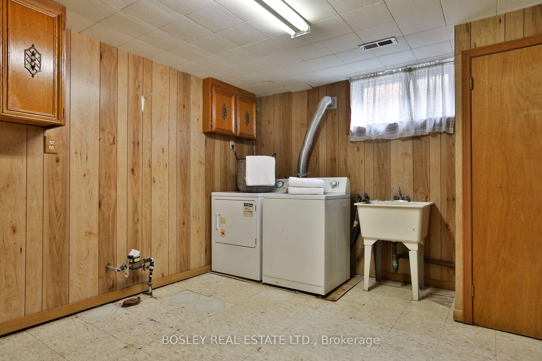 Photo 29 of 69 Ravenscrest Drive, Etobicoke, Princess-Rosethorn — HOMEH