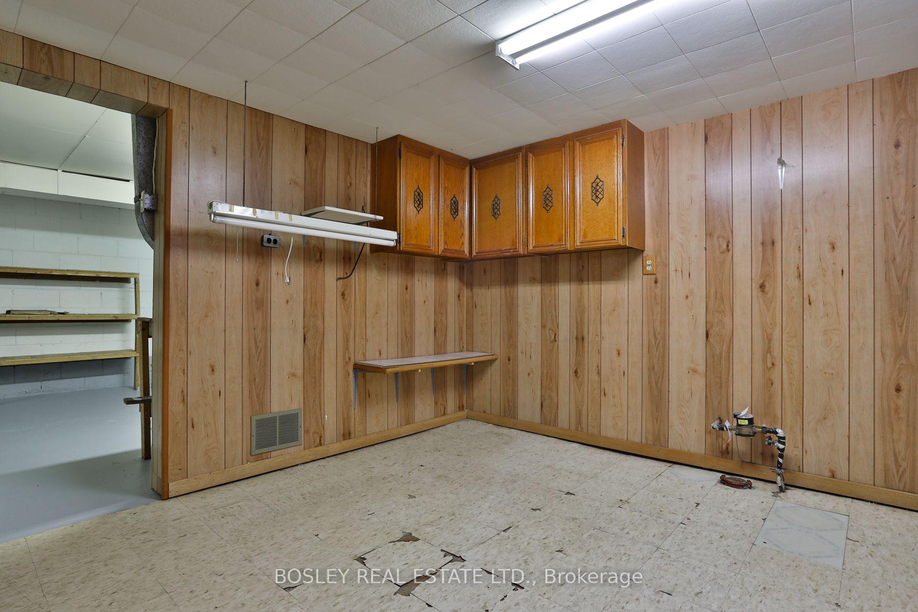 Photo 30 of 69 Ravenscrest Drive, Etobicoke, Princess-Rosethorn — HOMEH
