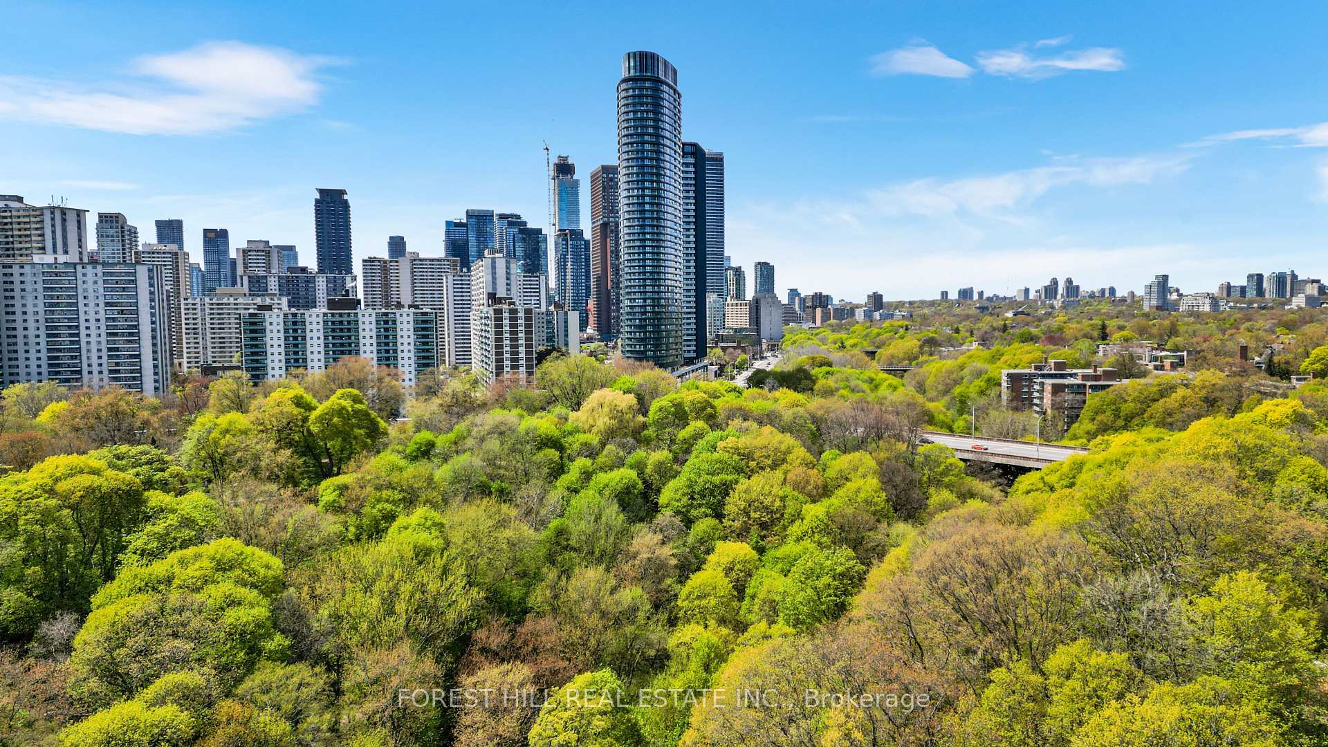 Photo of Unit 503, 575 Bloor Street E