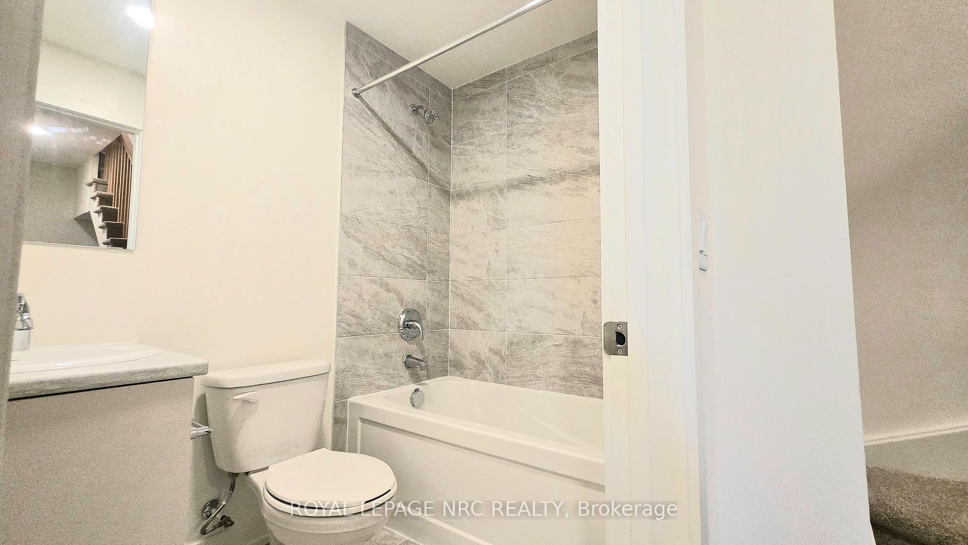 Photo 15 of Unit 305B, 16 Melbourne Avenue, St. Catharines, E. Chester — HOMEH