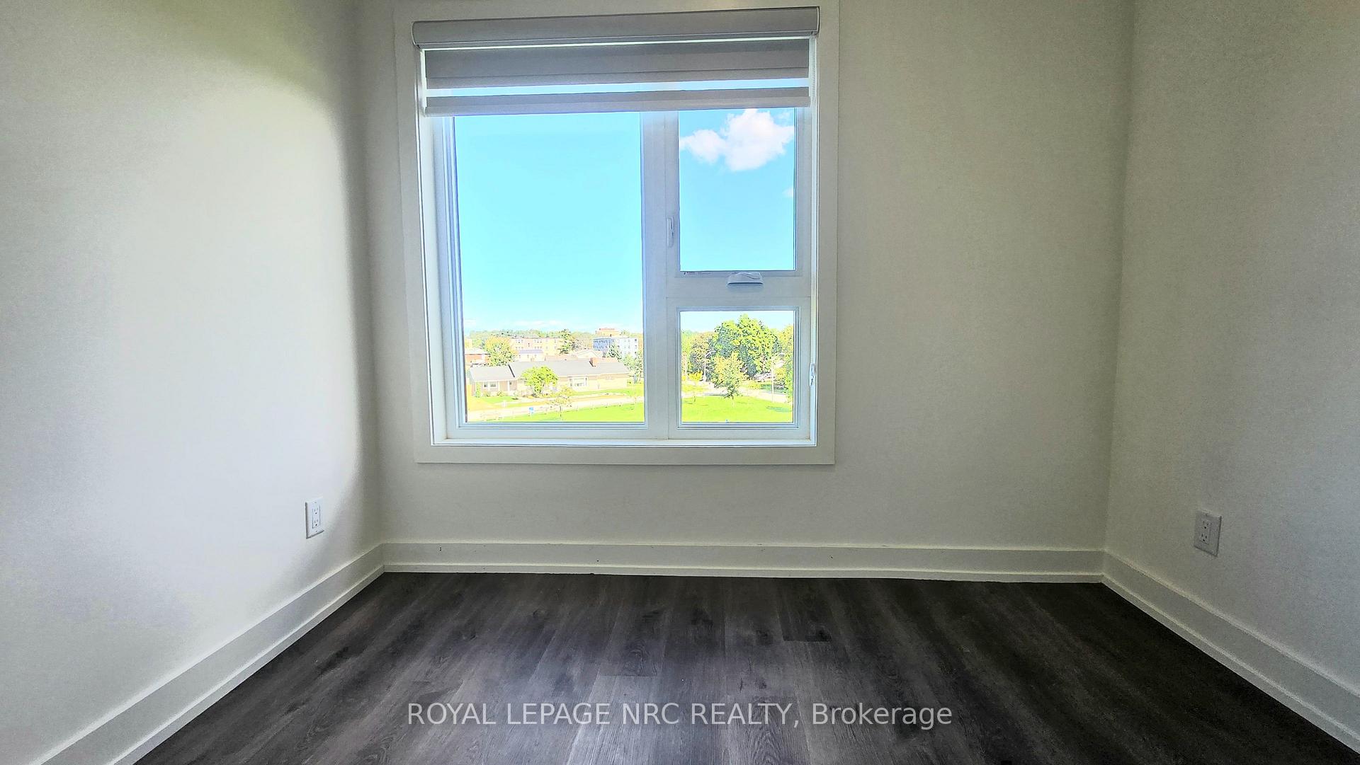 Photo 18 of Unit 305B, 16 Melbourne Avenue, St. Catharines, E. Chester — HOMEH