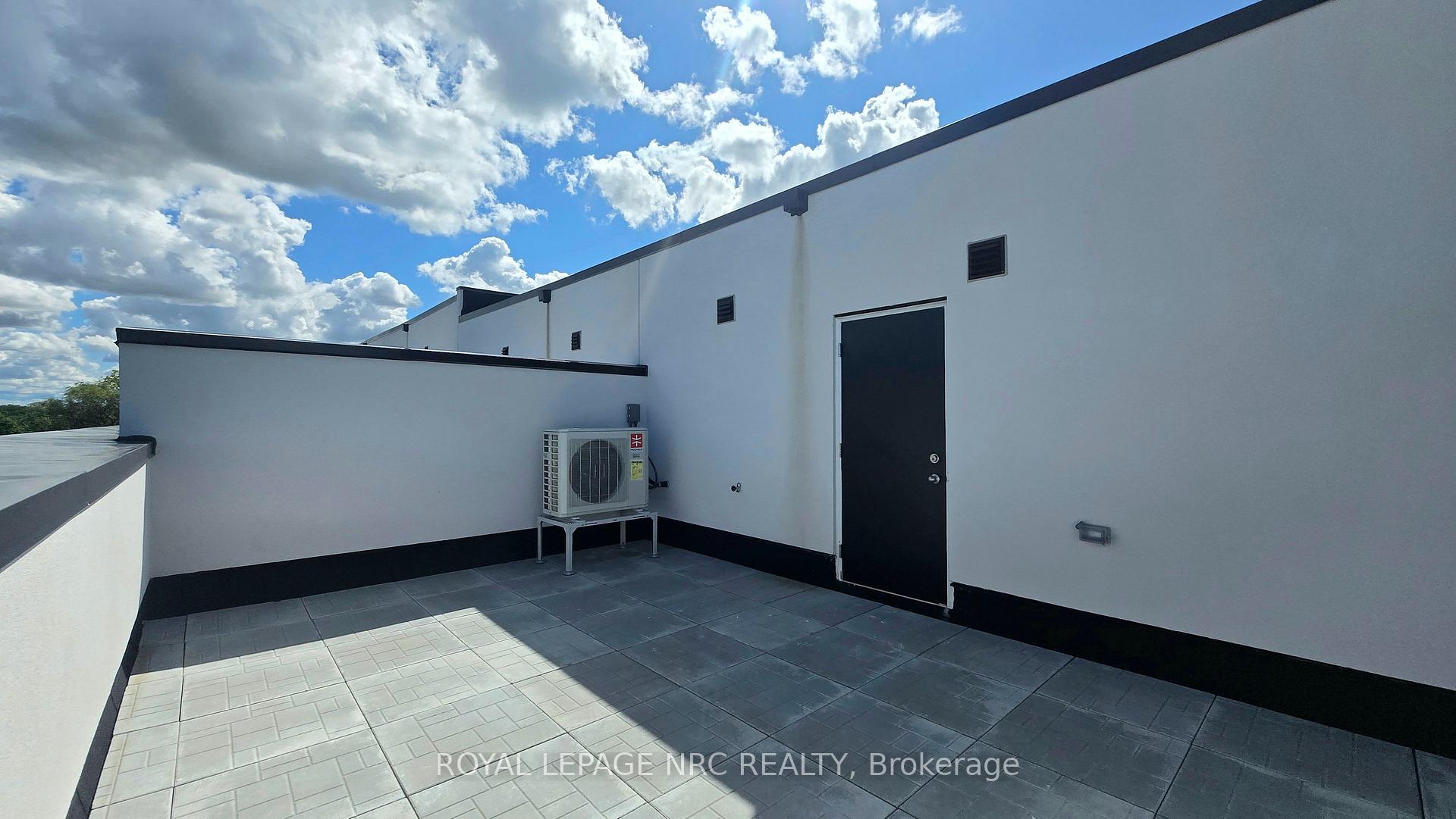 Photo 35 of Unit 305B, 16 Melbourne Avenue, St. Catharines, E. Chester — HOMEH