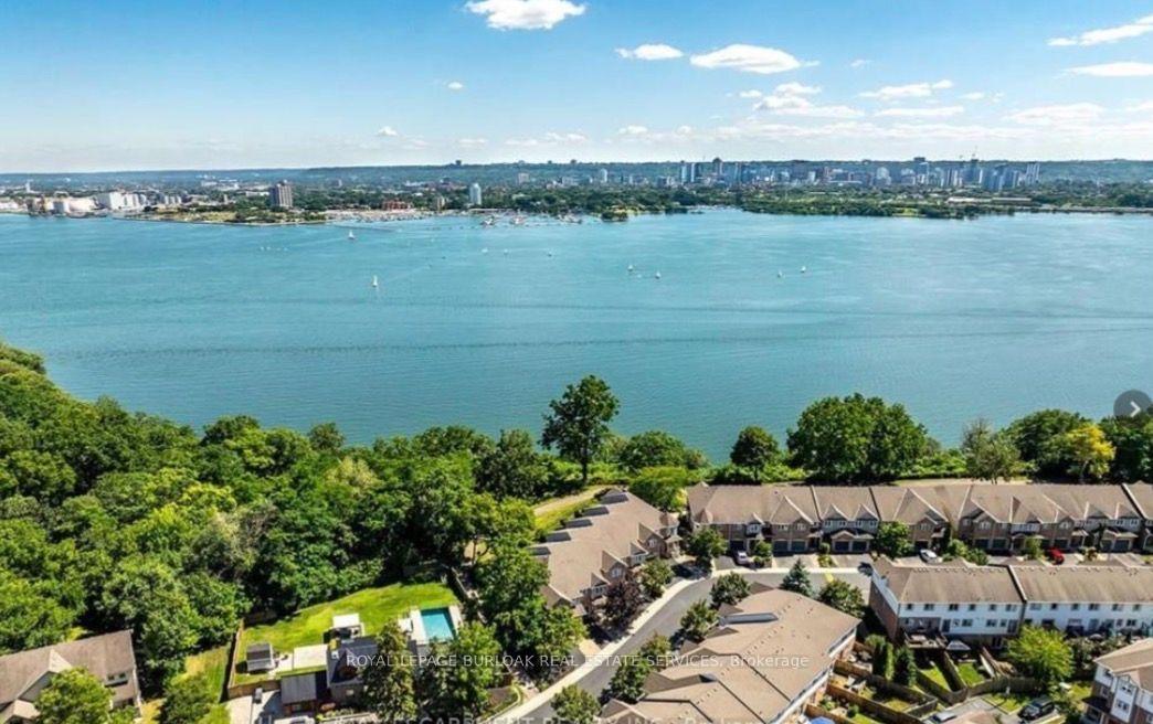 Photo 4 of Unit 65, 710 Spring Gardens Road, Burlington, Bayview — HOMEH