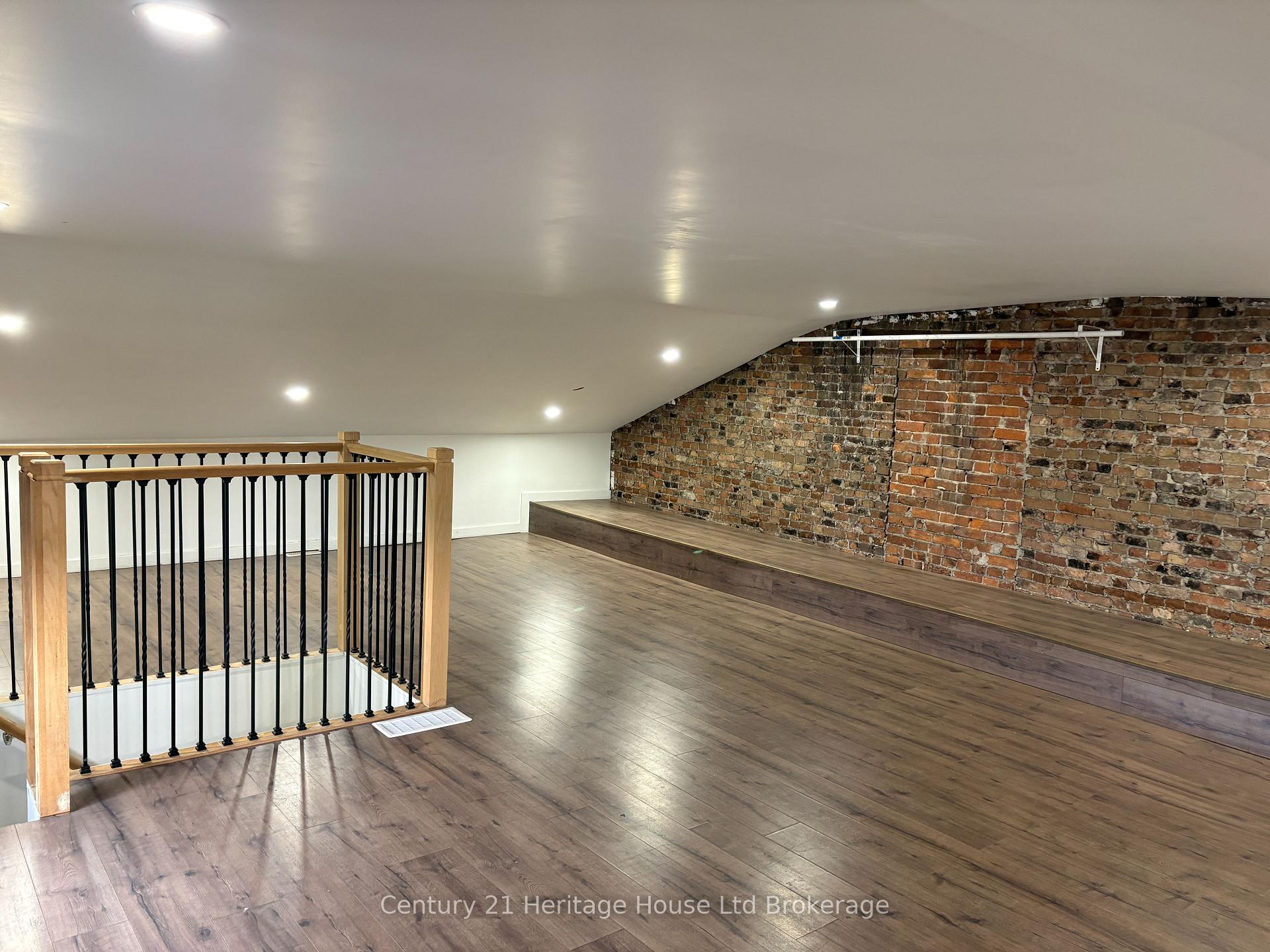 Photo 16 of Unit 2, 694 Dundas Street, Woodstock, Woodstock - South — HOMEH