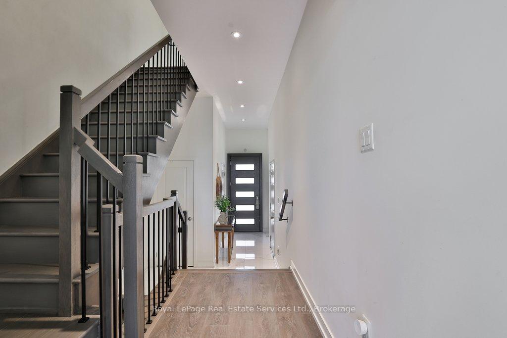 Photo 8 of 3155 Mintwood Circle, Oakville, Glenorchy — HOMEH
