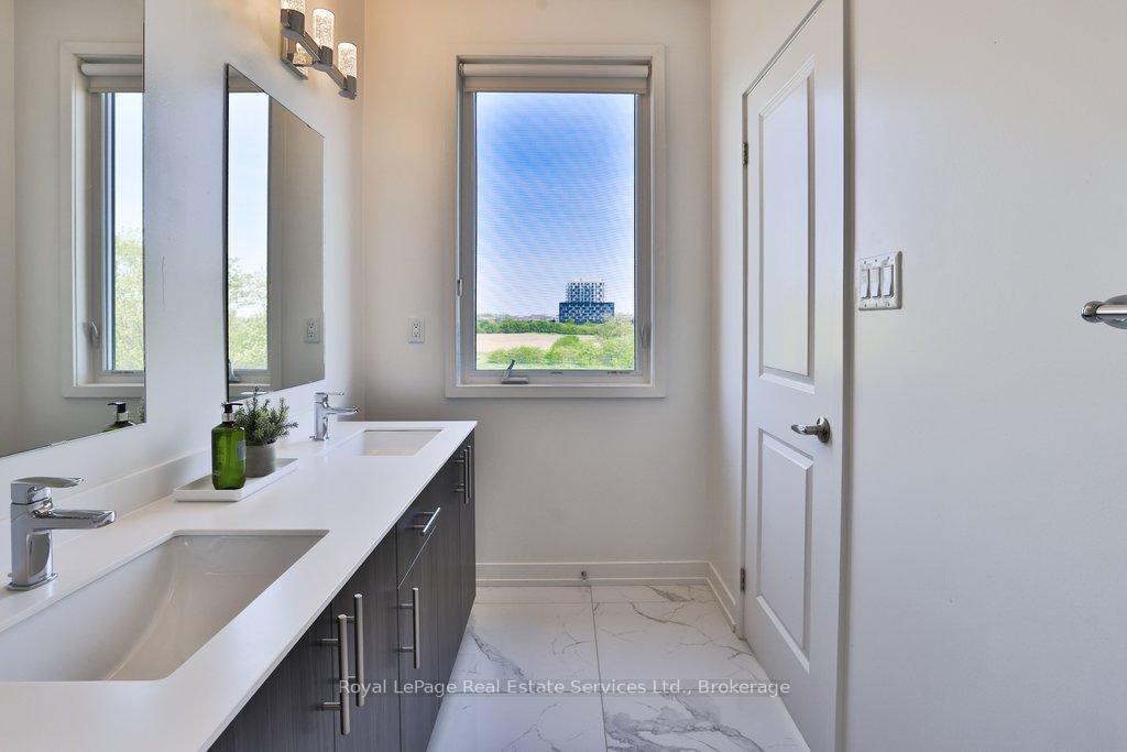 Photo 25 of 3155 Mintwood Circle, Oakville, Glenorchy — HOMEH