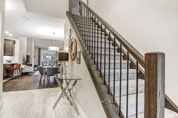 Photo 2 of 1625 Valhalla Street, London, North E — HOMEH