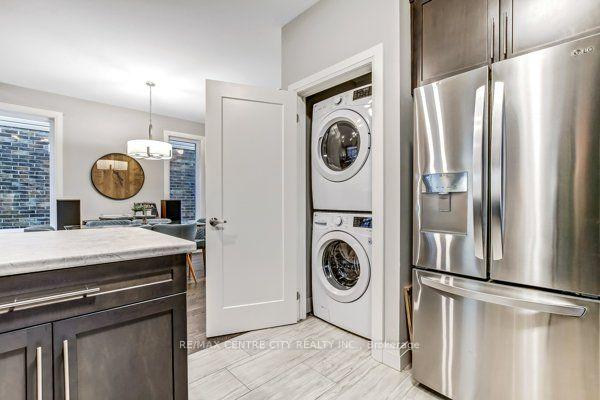 Photo 8 of 1625 Valhalla Street, London, North E — HOMEH