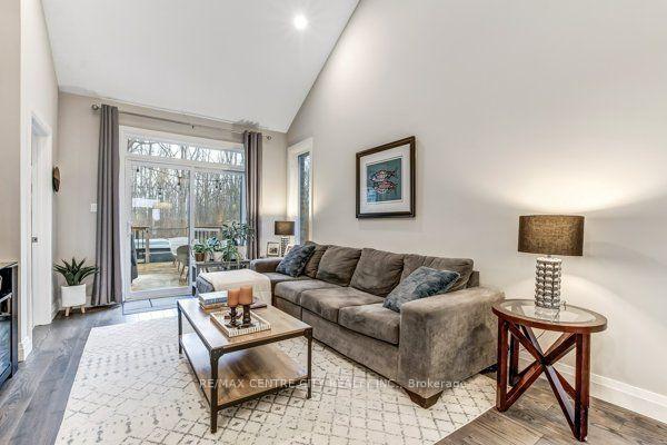 Photo 10 of 1625 Valhalla Street, London, North E — HOMEH