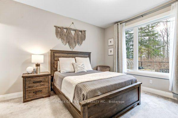 Photo 12 of 1625 Valhalla Street, London, North E — HOMEH