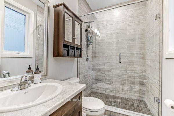 Photo 14 of 1625 Valhalla Street, London, North E — HOMEH