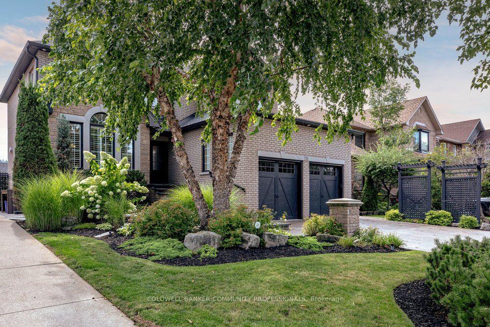 Photo 2 of 55 Chianti Crescent, Hamilton, Winona — HOMEH