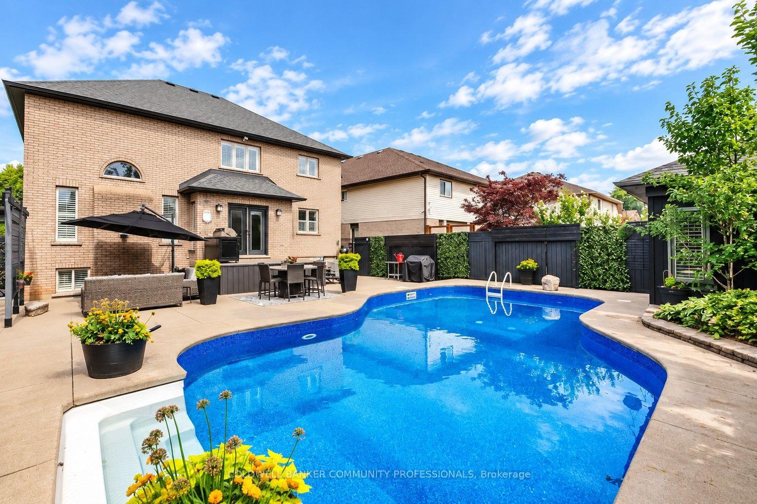 Photo 32 of 55 Chianti Crescent, Hamilton, Winona — HOMEH