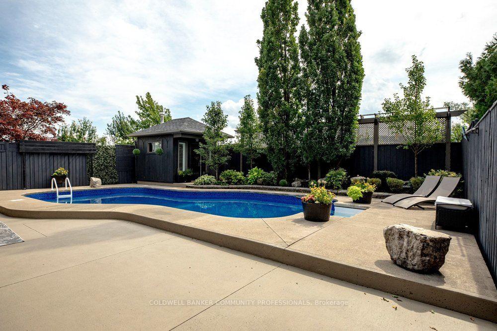 Photo 34 of 55 Chianti Crescent, Hamilton, Winona — HOMEH