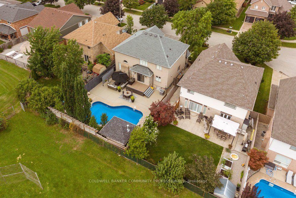 Photo 41 of 55 Chianti Crescent, Hamilton, Winona — HOMEH