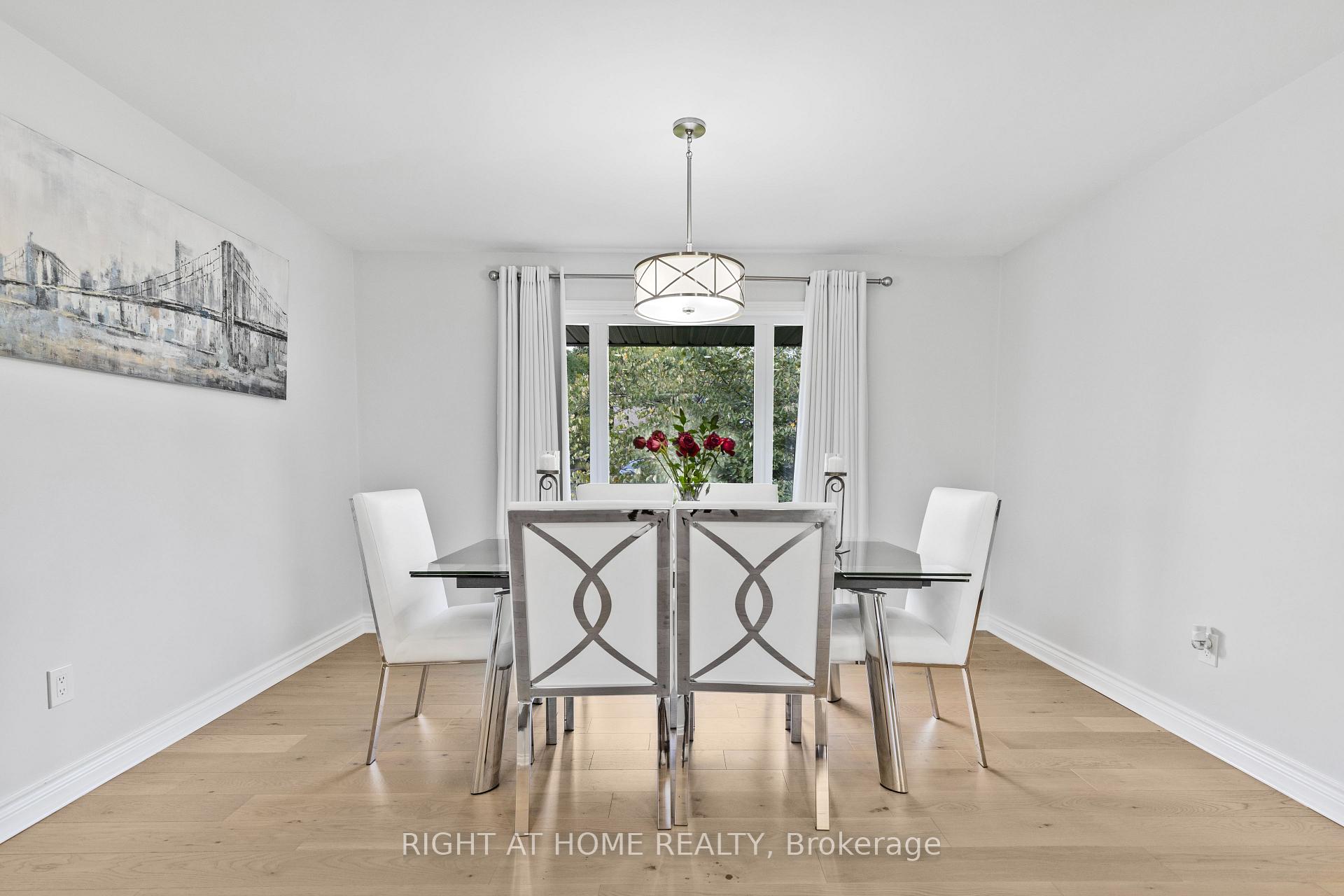 Photo 7 of 23 Riverview Boulevard, St. Catharines, Glendale/Glenridge — HOMEH