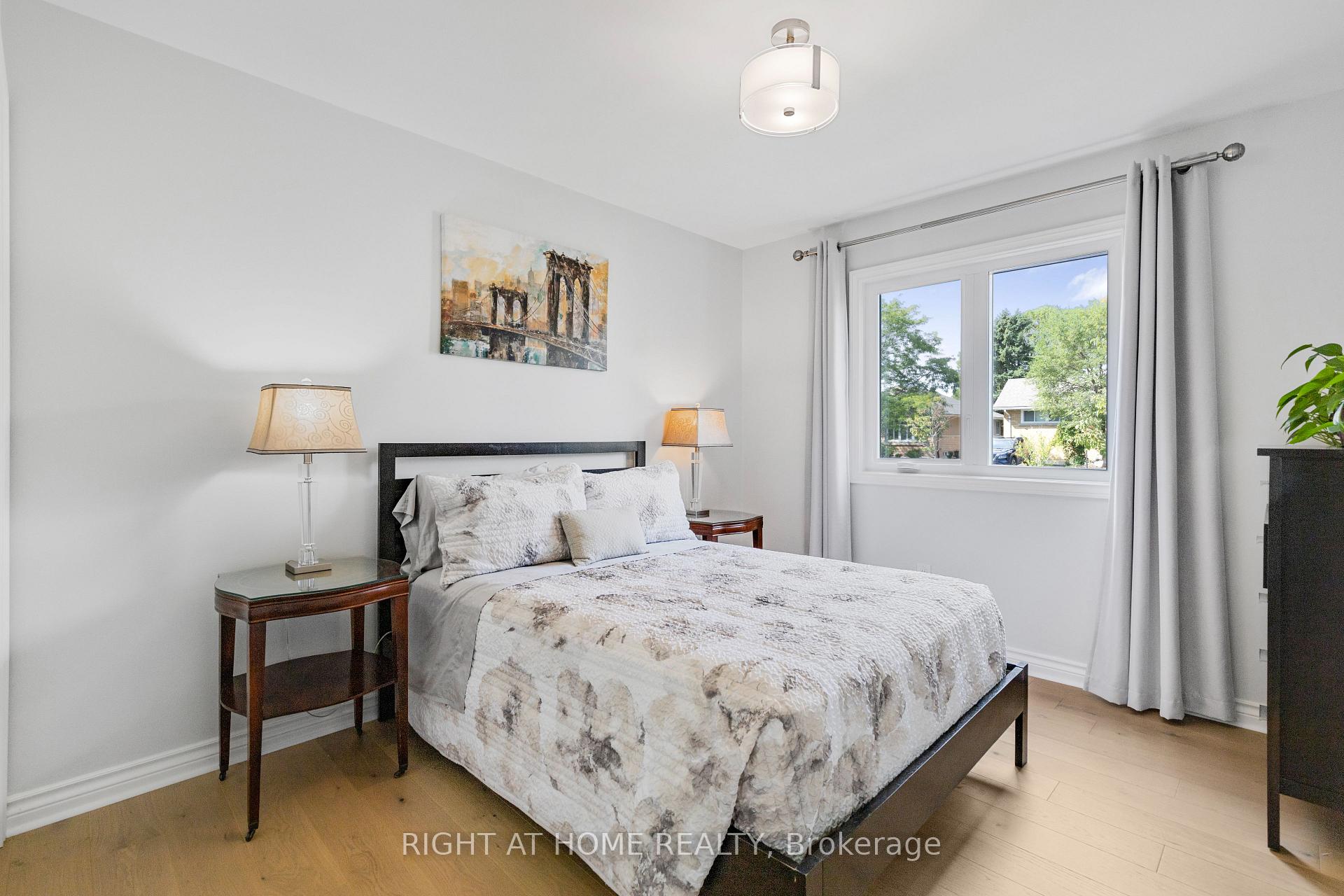 Photo 16 of 23 Riverview Boulevard, St. Catharines, Glendale/Glenridge — HOMEH