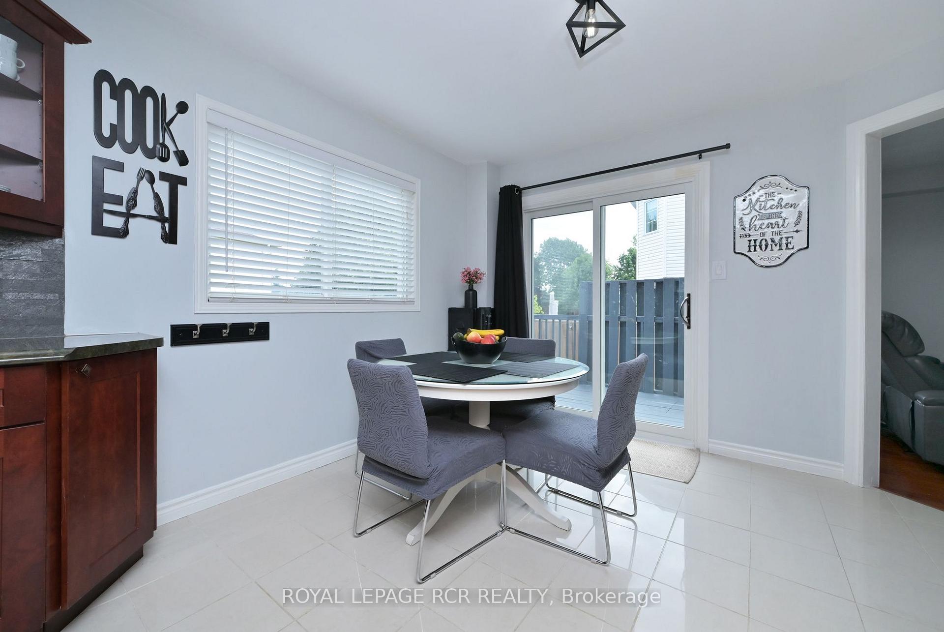 Photo 10 of 45 Fieldgate Drive, Orangeville — HOMEH