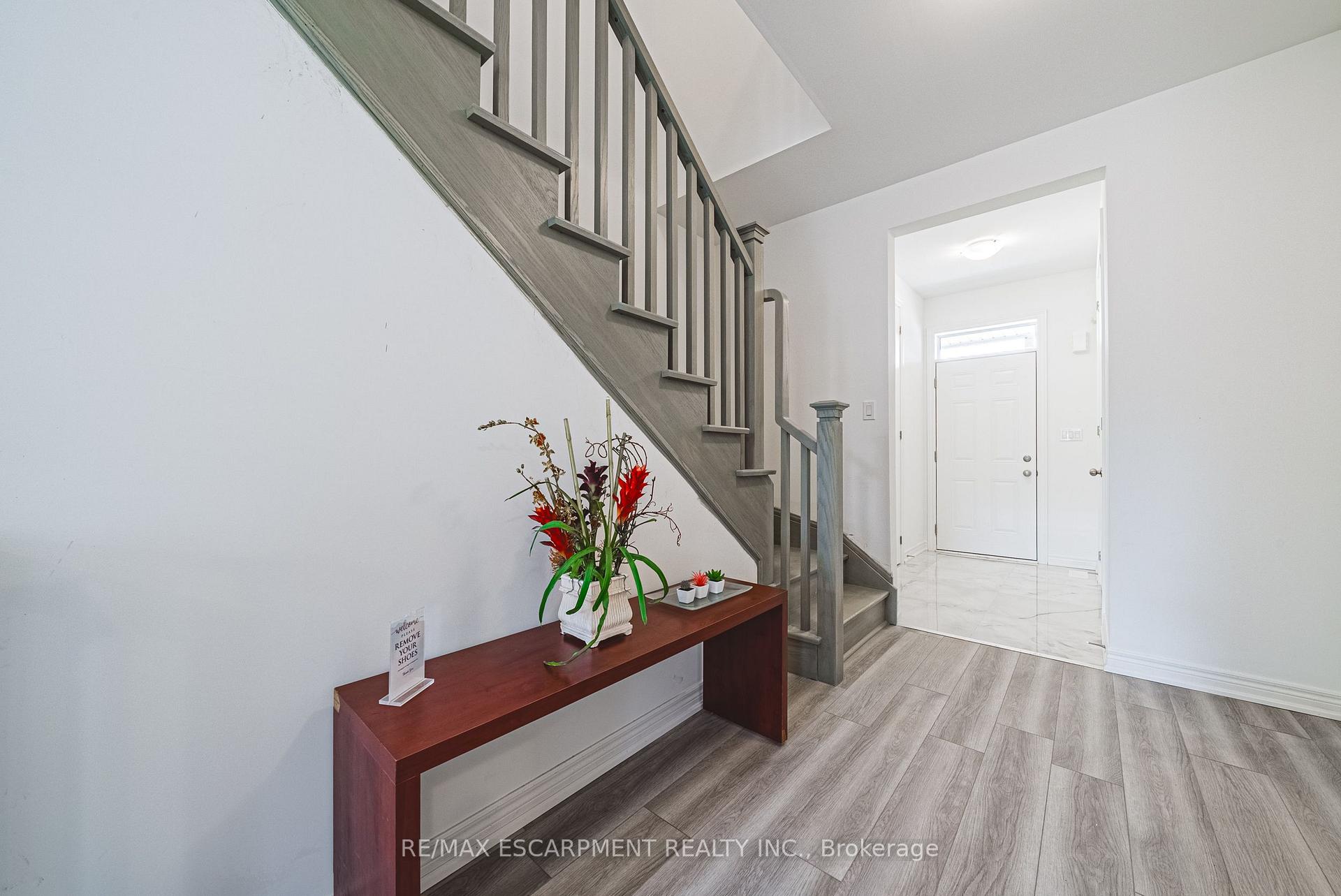 Photo 22 of 11 Davinci Boulevard, Hamilton, Carpenter — HOMEH