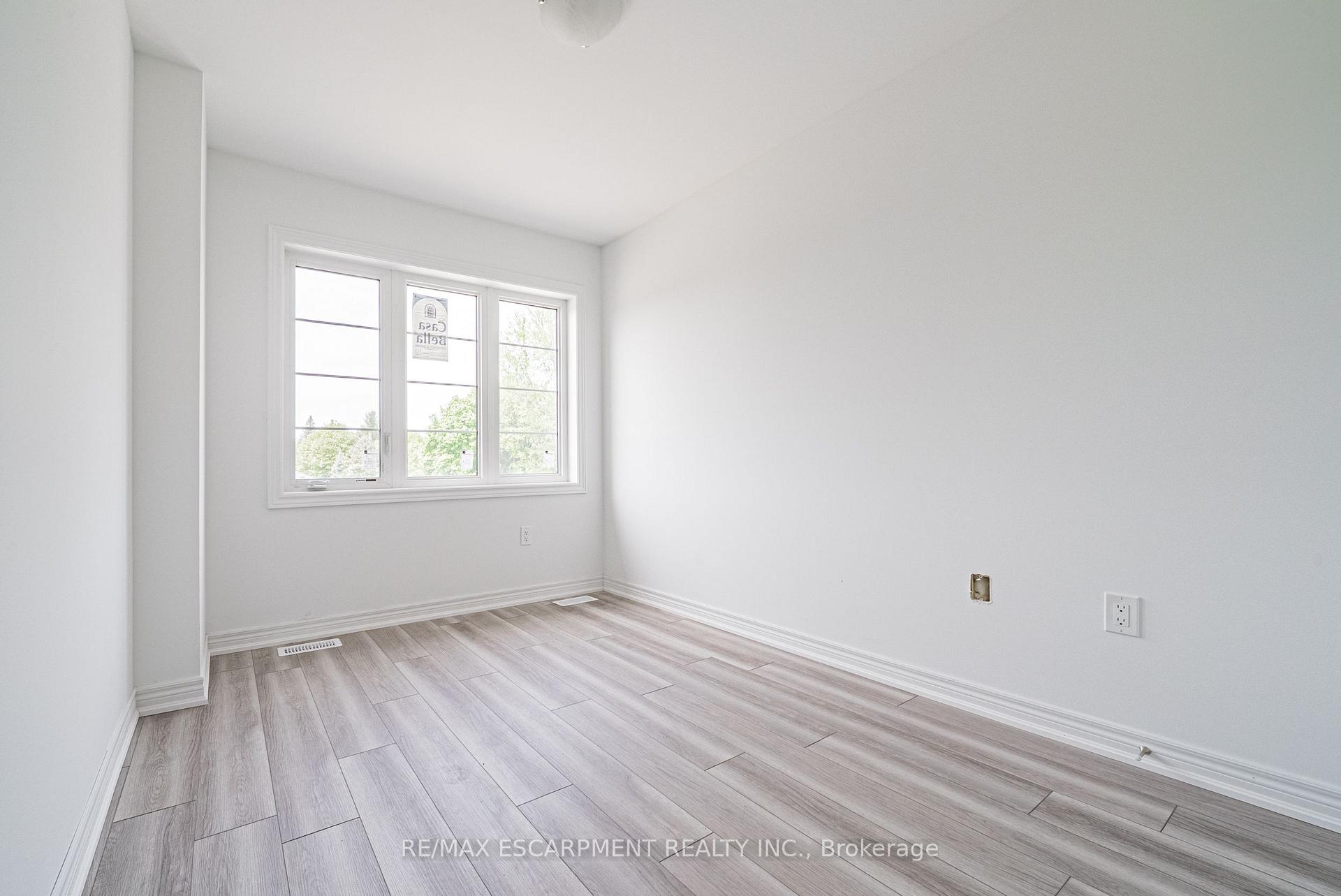 Photo 60 of 11 Davinci Boulevard, Hamilton, Carpenter — HOMEH