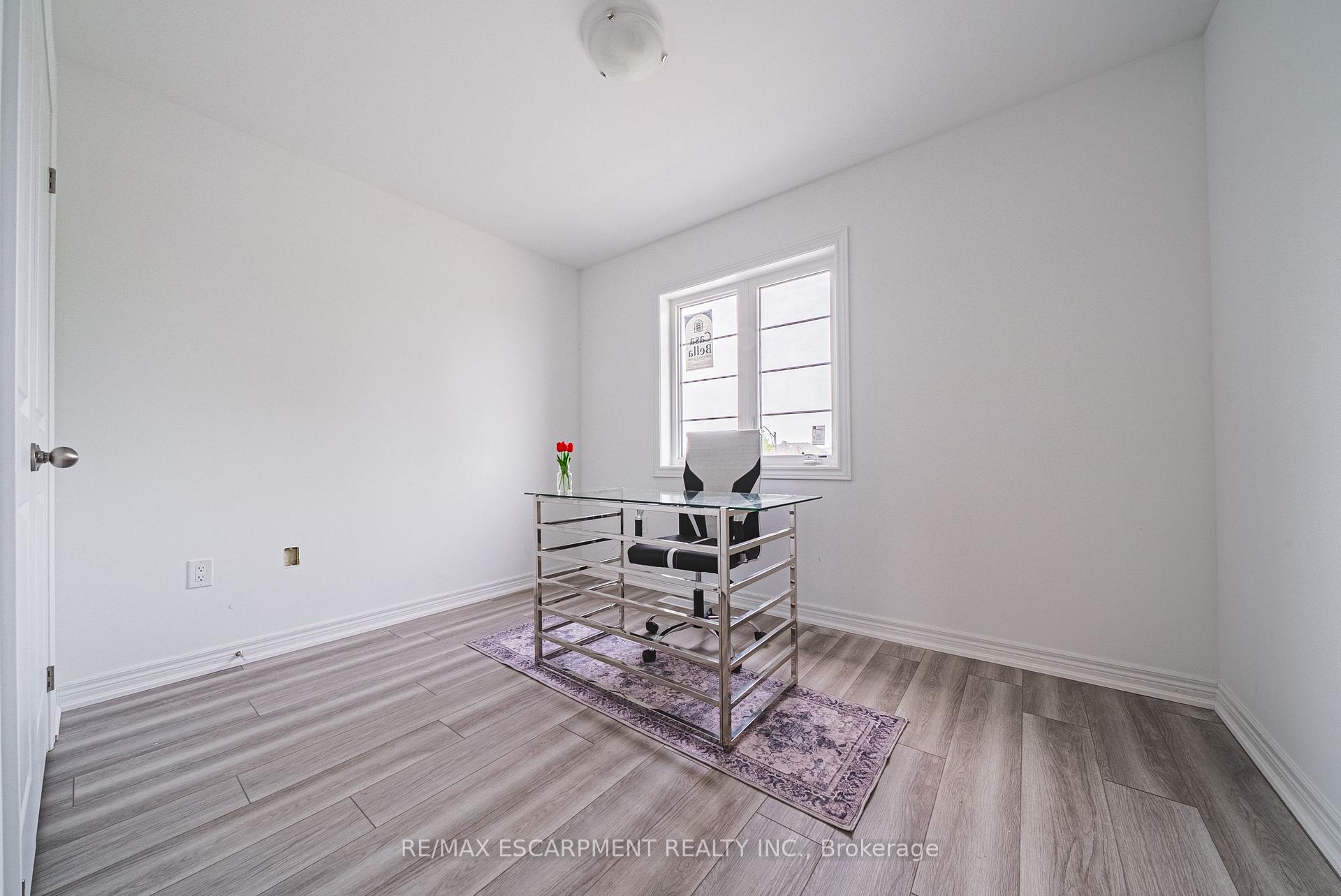 Photo 62 of 11 Davinci Boulevard, Hamilton, Carpenter — HOMEH