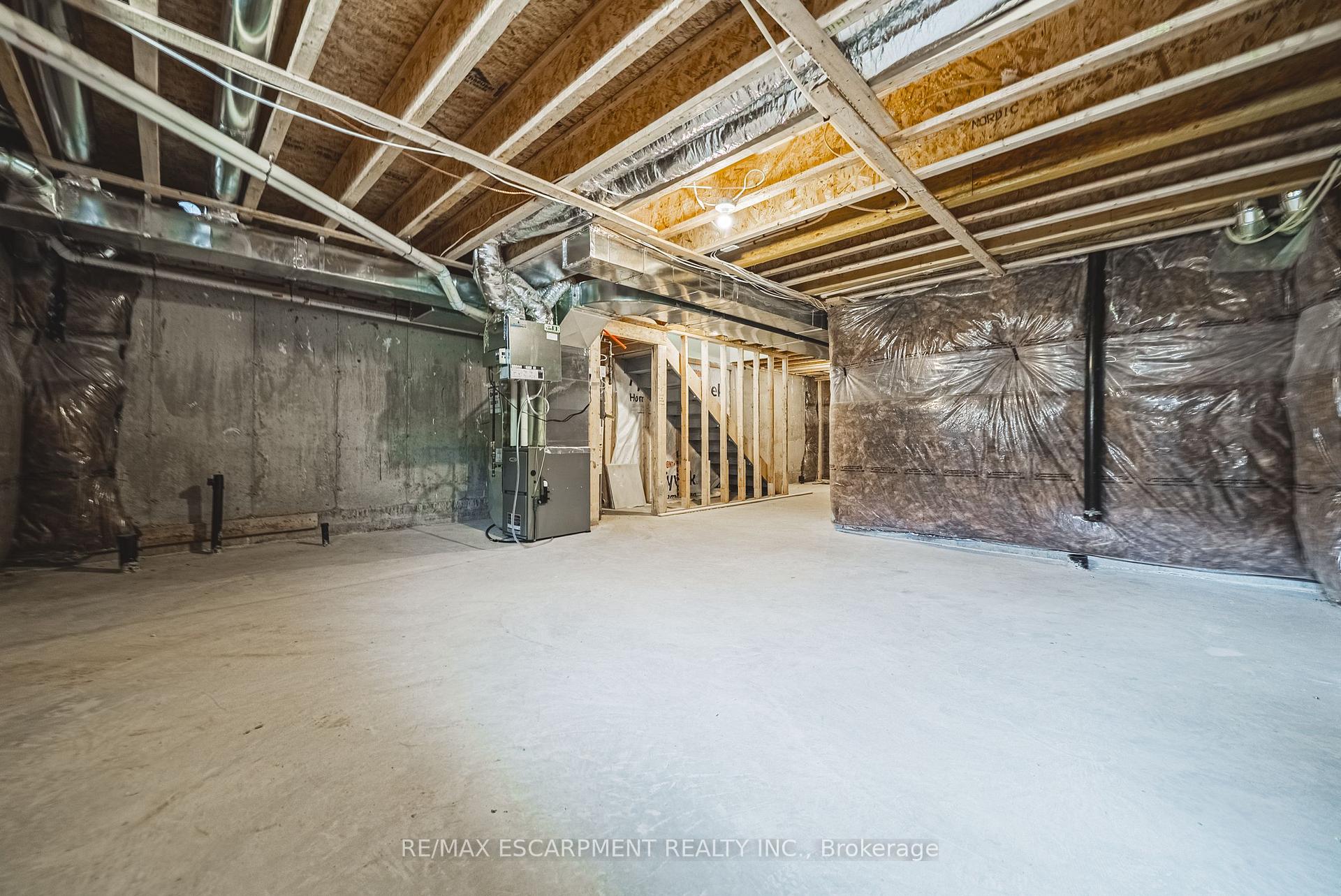 Photo 68 of 11 Davinci Boulevard, Hamilton, Carpenter — HOMEH