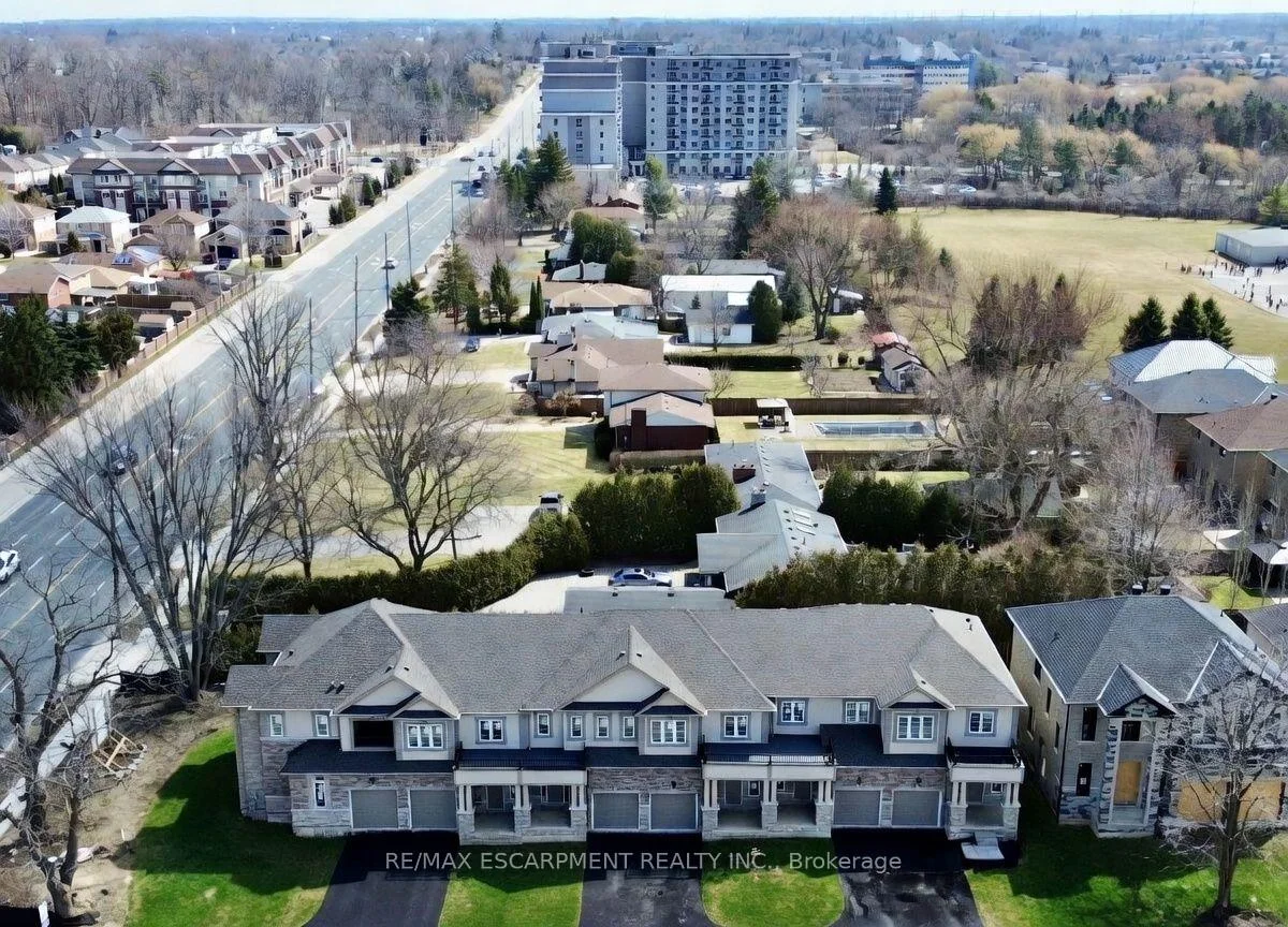Photo 7 of 11 Davinci Boulevard, Hamilton, Carpenter — HOMEH