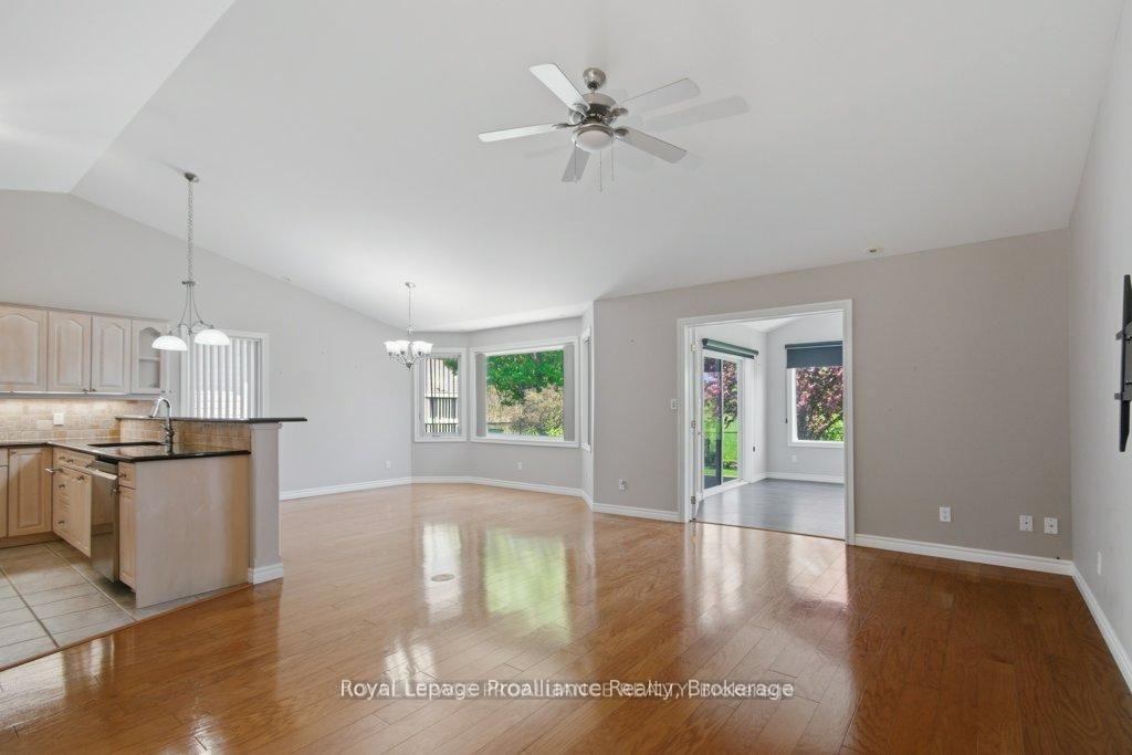 Photo 12 of 51 Applewood Drive, Brighton — HOMEH