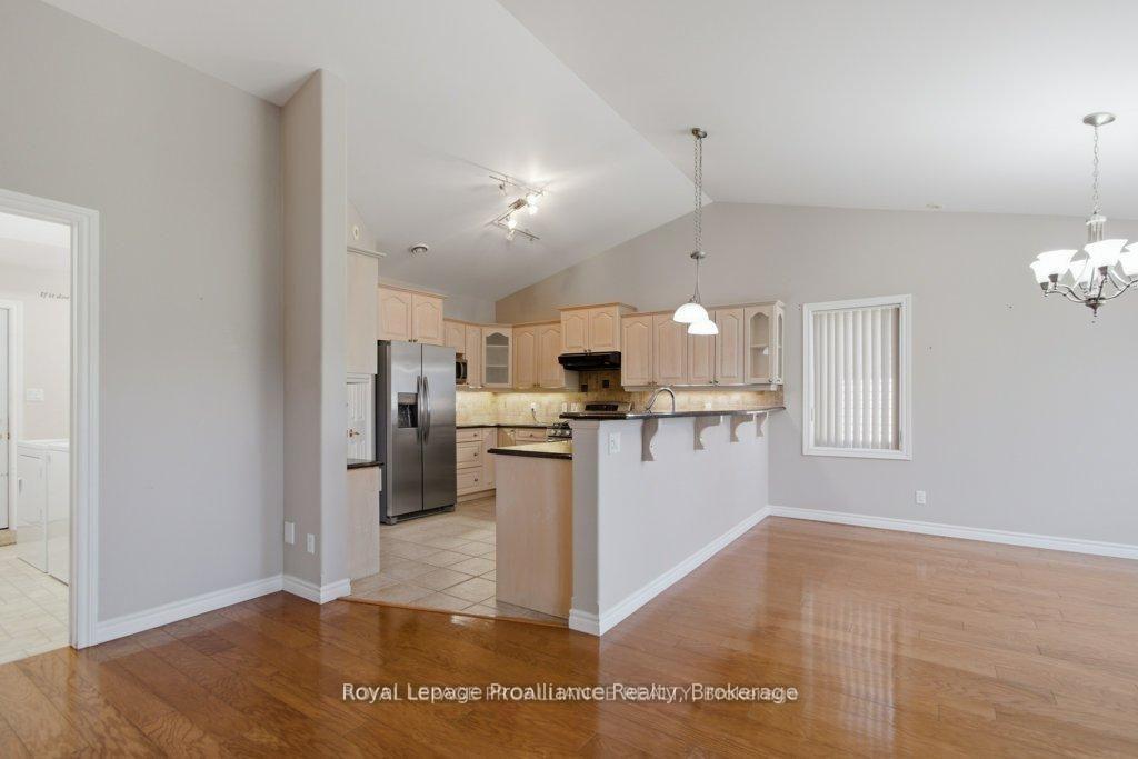 Photo 15 of 51 Applewood Drive, Brighton — HOMEH