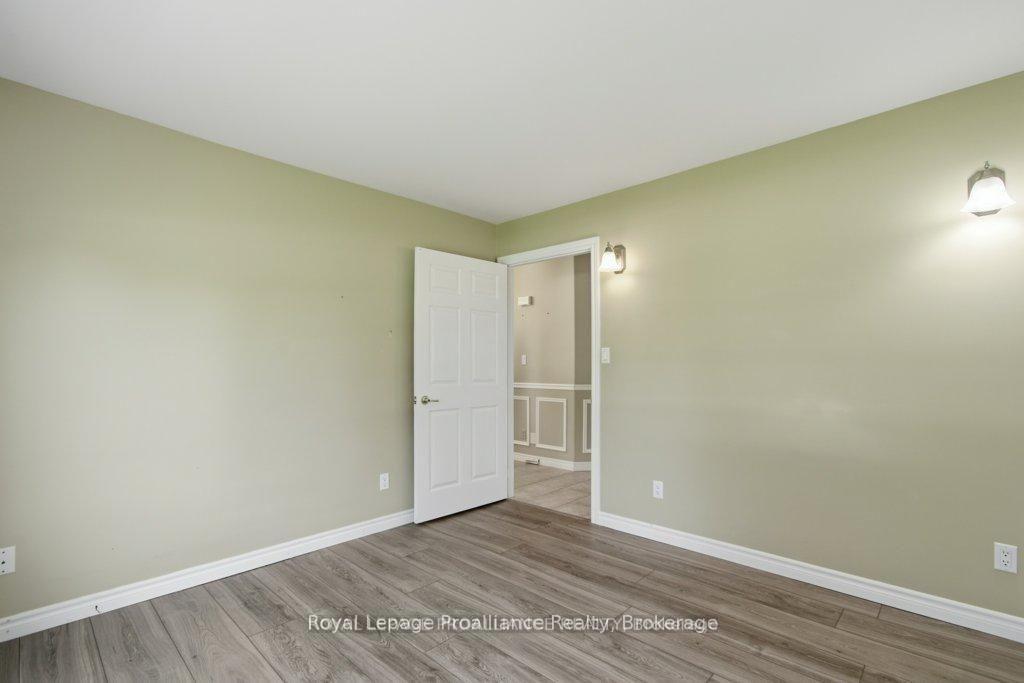 Photo 31 of 51 Applewood Drive, Brighton — HOMEH