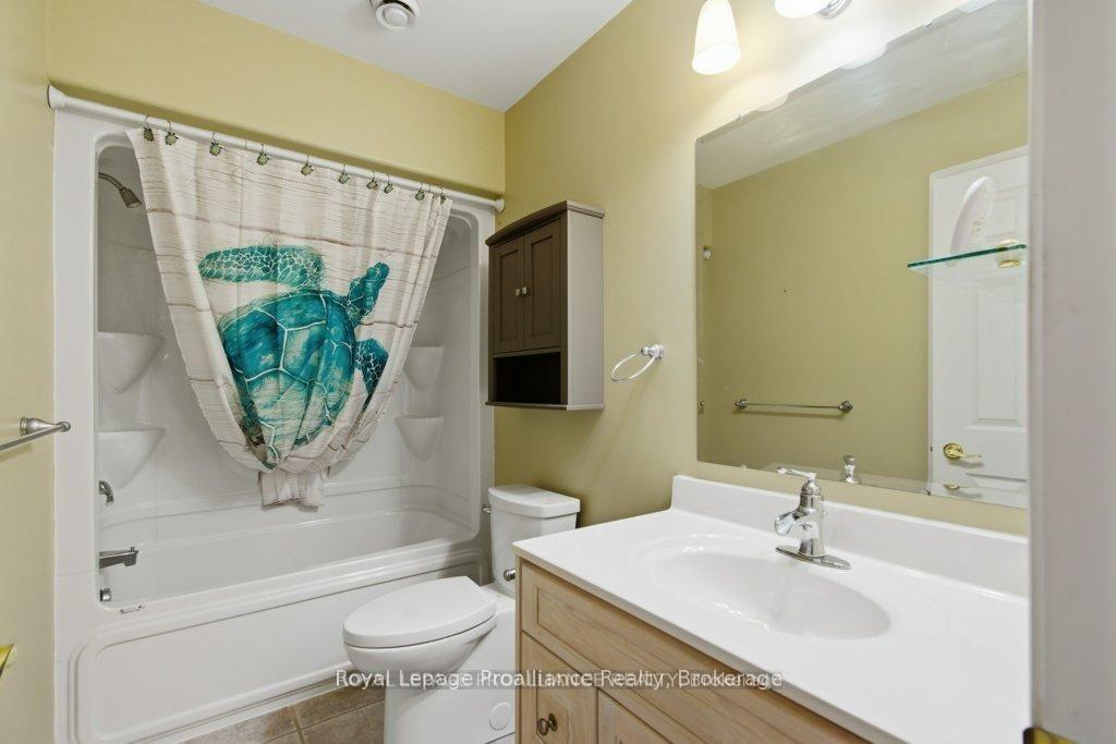 Photo 32 of 51 Applewood Drive, Brighton — HOMEH