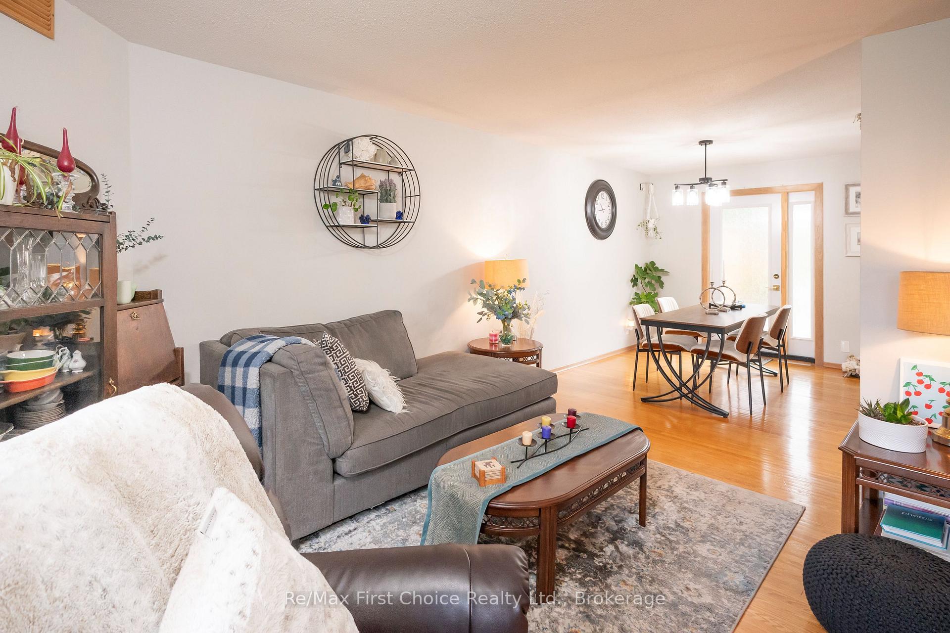 Photo 21 of 159 Hogarth Street, Thunder Bay, Grandview — HOMEH