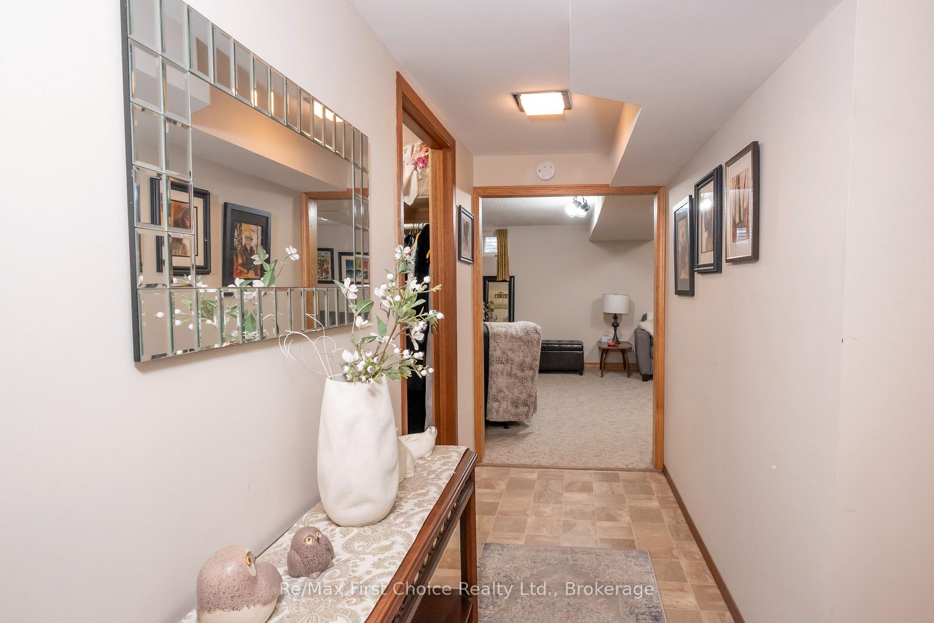 Photo 77 of 159 Hogarth Street, Thunder Bay, Grandview — HOMEH