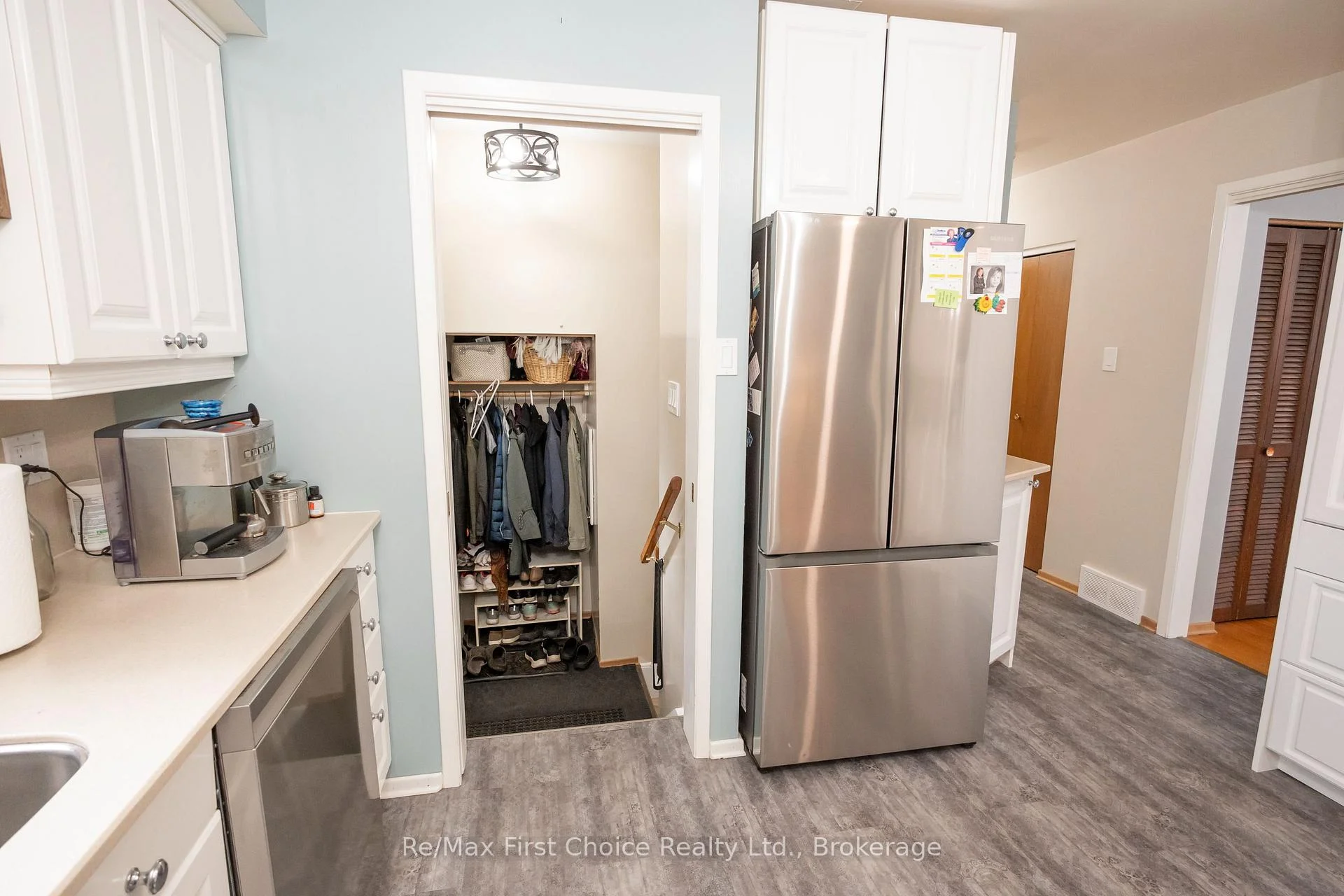 Photo 47 of 159 Hogarth Street, Thunder Bay, Grandview — HOMEH