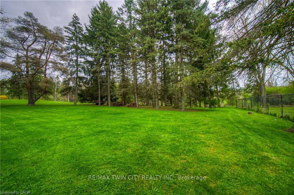 Photo 6 of 145 Riverbank Drive, Cambridge, Preston Heights — HOMEH