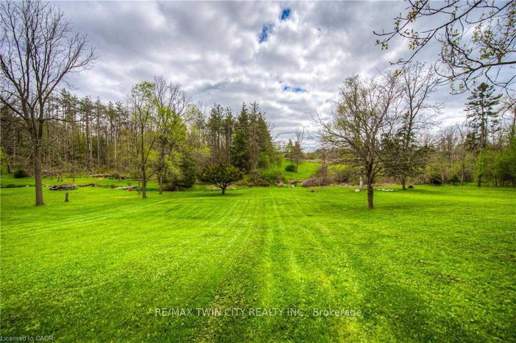 Photo 8 of 145 Riverbank Drive, Cambridge, Preston Heights — HOMEH