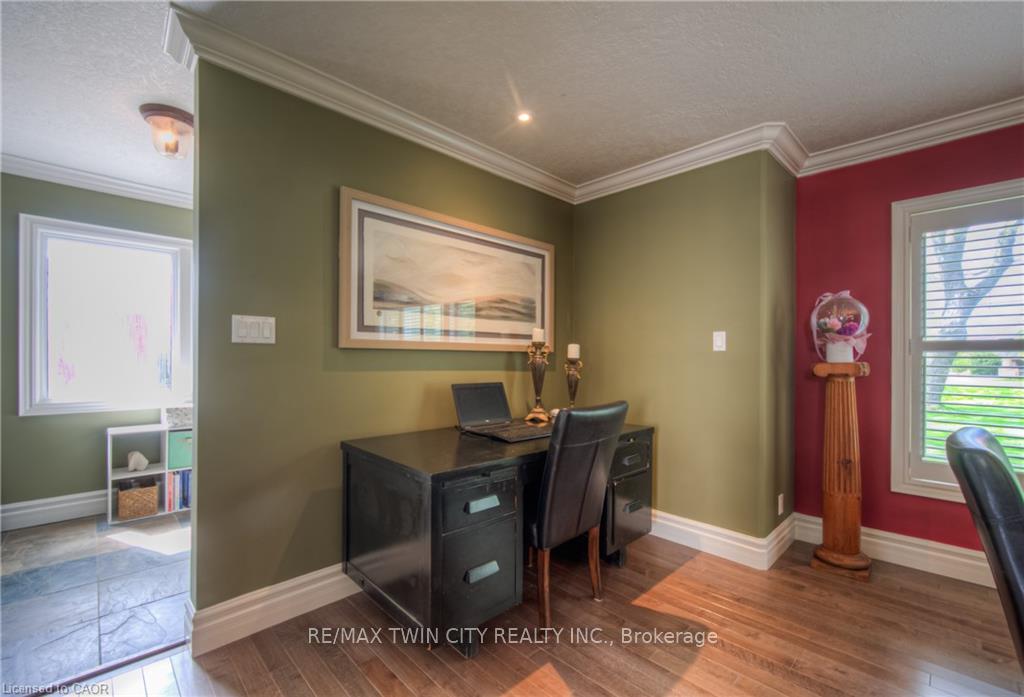 Photo 19 of 145 Riverbank Drive, Cambridge, Preston Heights — HOMEH