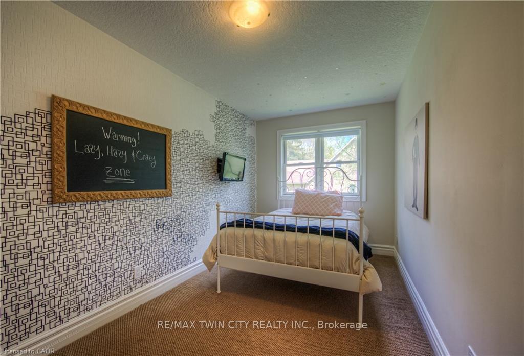 Photo 30 of 145 Riverbank Drive, Cambridge, Preston Heights — HOMEH