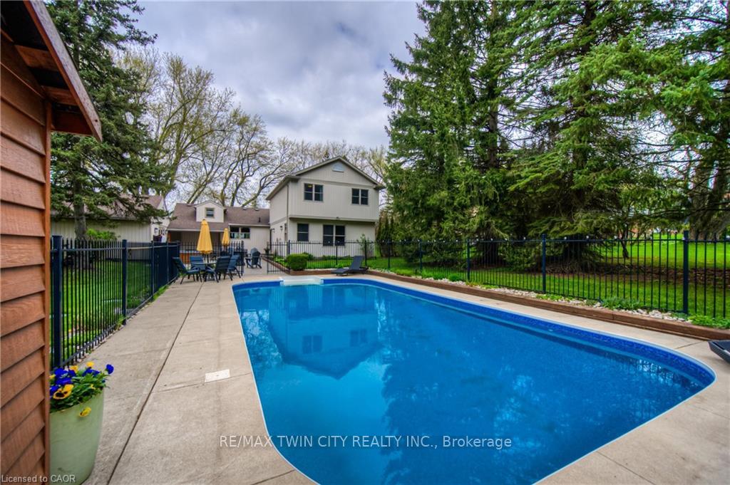 Photo 35 of 145 Riverbank Drive, Cambridge, Preston Heights — HOMEH