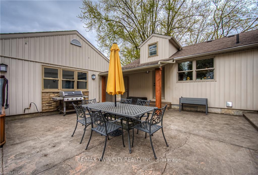 Photo 38 of 145 Riverbank Drive, Cambridge, Preston Heights — HOMEH