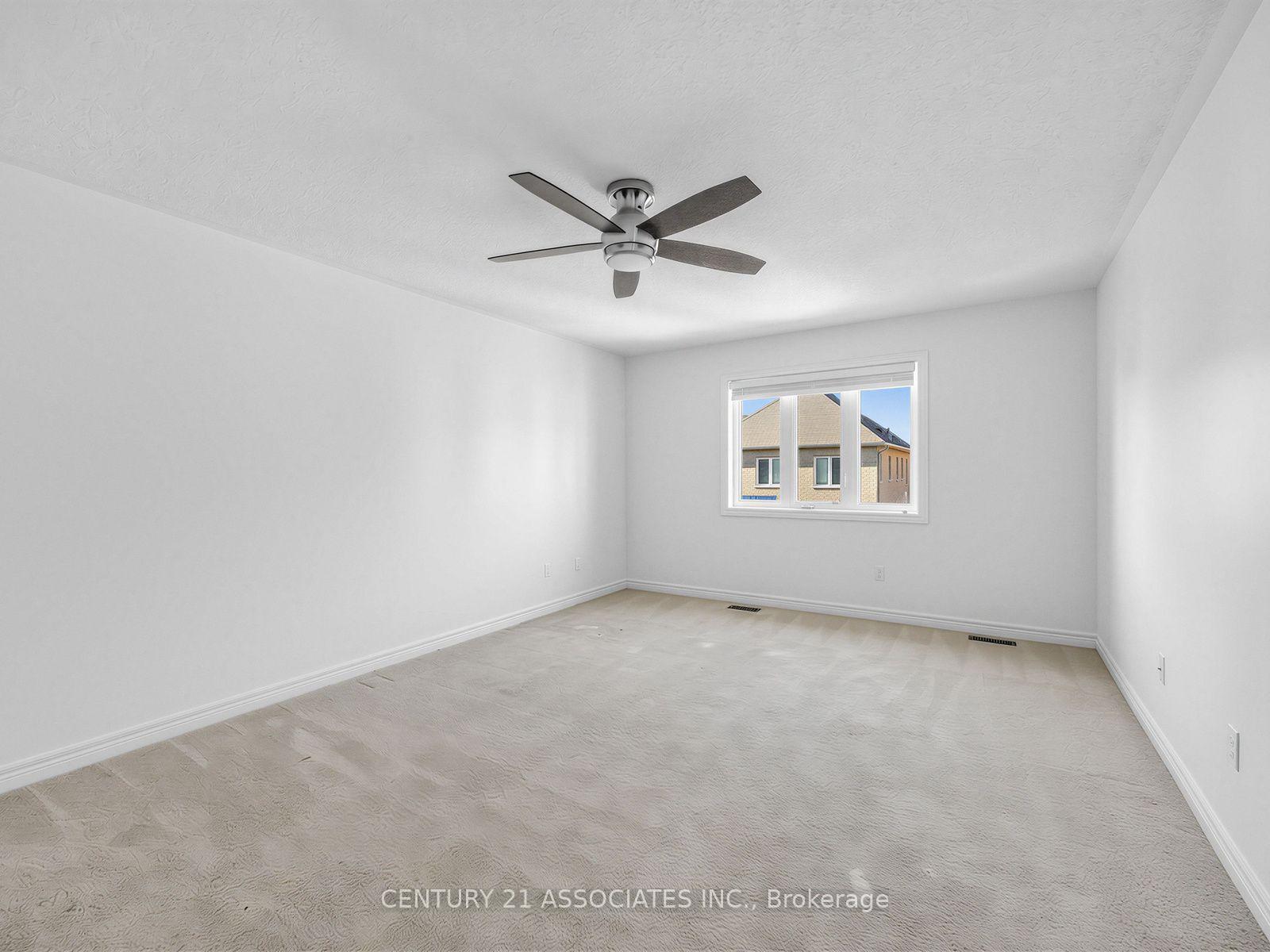 Photo 18 of 28 Yellow Sorrel Road, Brampton, Sandringham-Wellington North — HOMEH