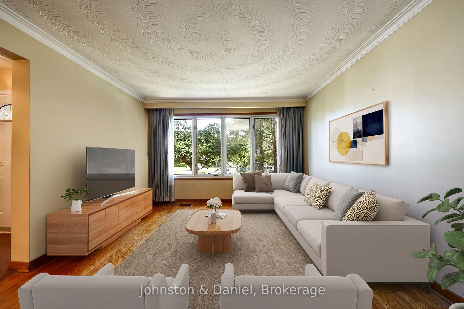 Photo 3 of 94 Watson Street, Scarborough, Highland Creek — HOMEH